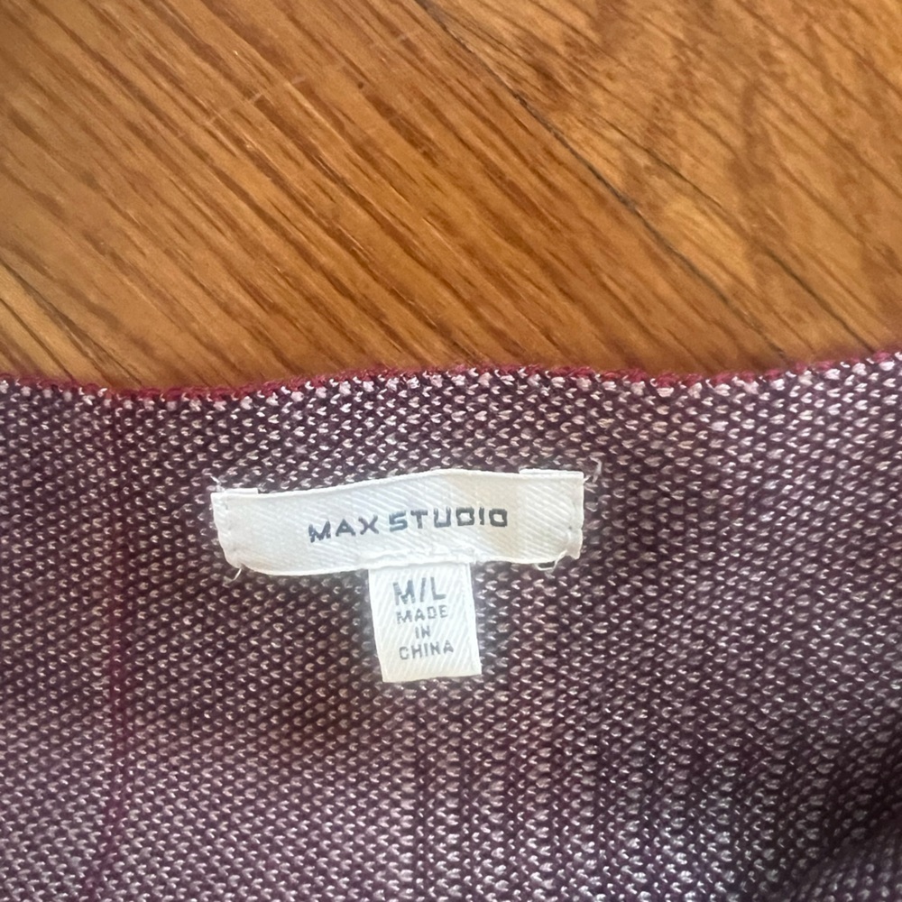 Max Studio NWOT ladies fit and flare skirt. Size M/L. Black brown burgundy - Picture 10 of 15